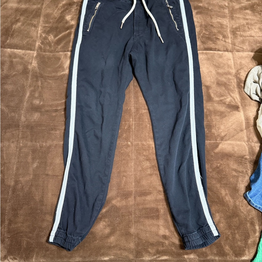 Men’s size small Diesel joggers - Picture 3 of 13